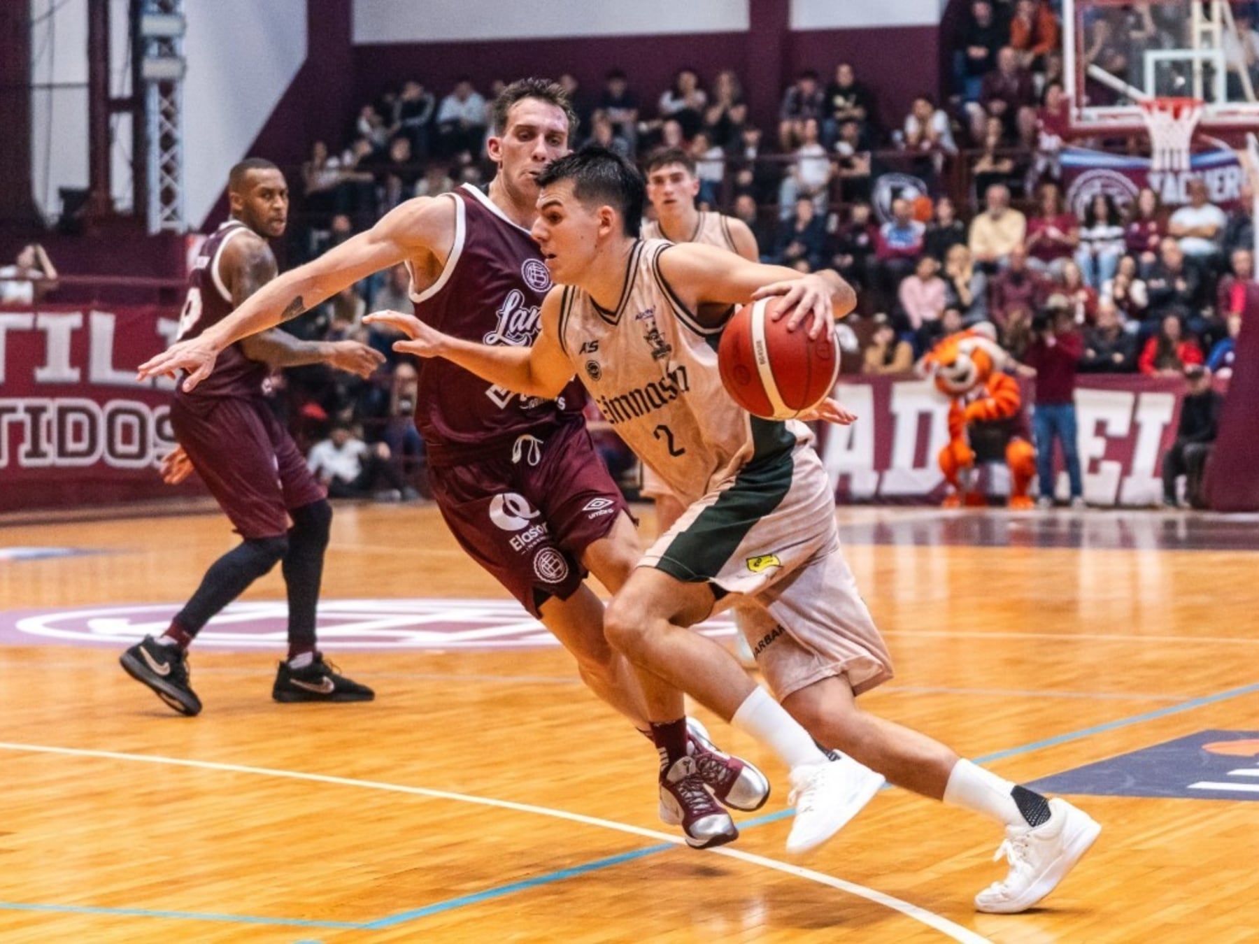 Gimnasia pasó por encima de Lanús en el Rotili y ya avisa que va por todo