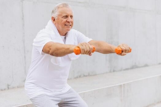 Después de los 35, el cuerpo cambia aunque la balanza no lo muestre: qué hacer para sostenerse