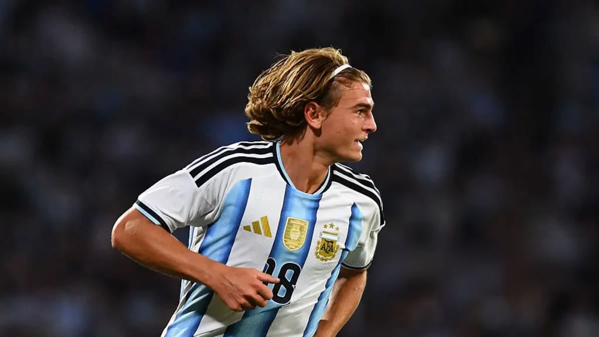 Argentina supera 2-0 a Bolivia en Córdoba en su primer amistoso tras la final del Mundial 2026