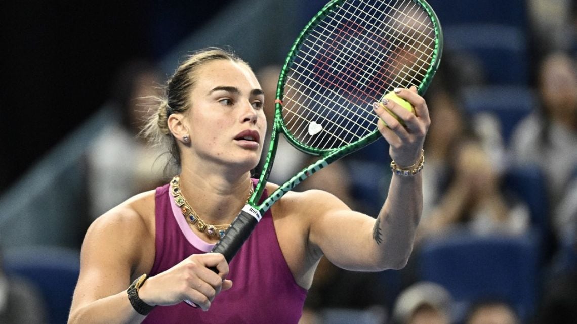 Sabalenka volvió después del US Open con una victoria en 62 minutos y va por Bartunkova en Pekín