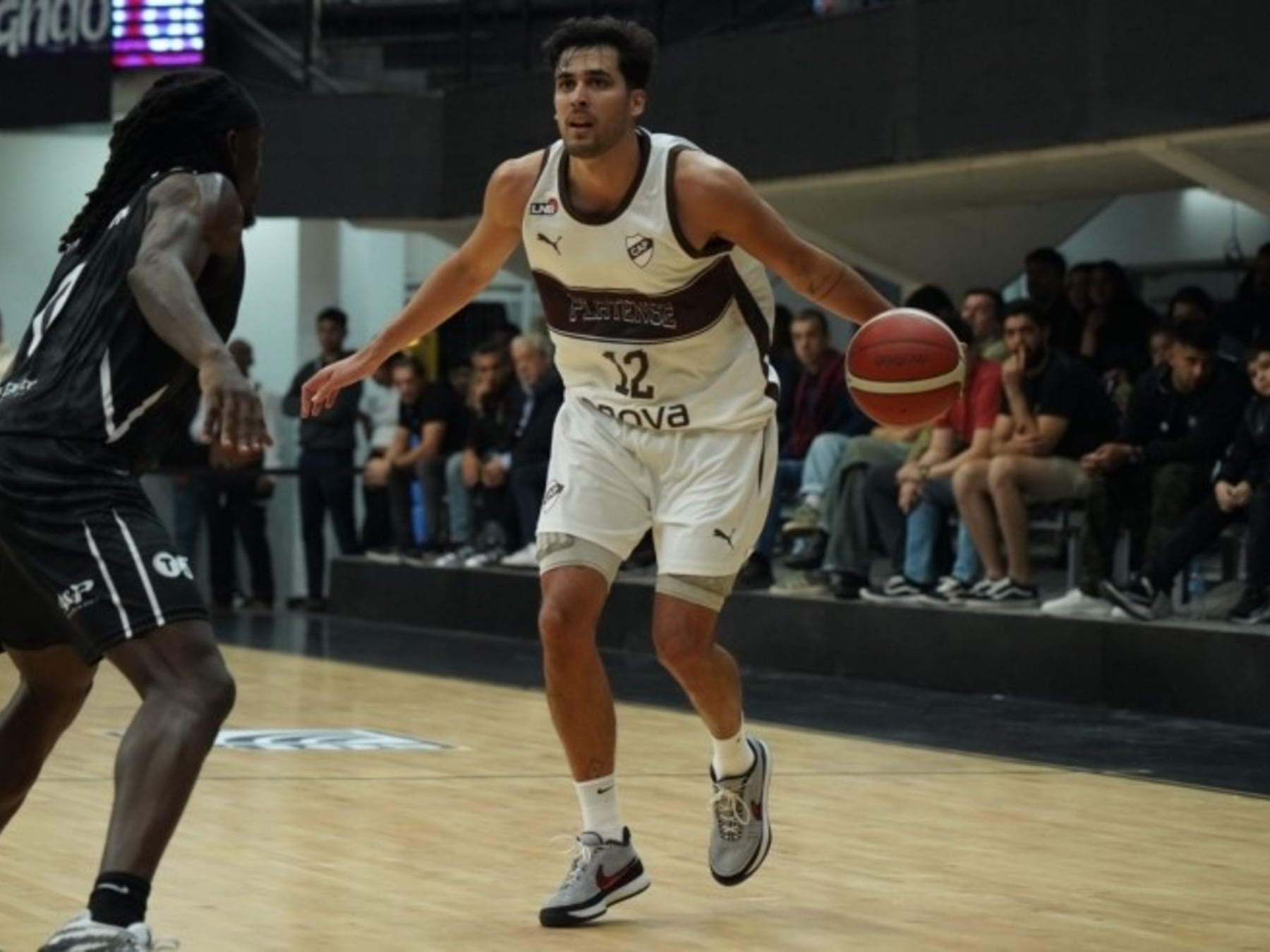 Platense golpeó en Santiago del Estero: ganó 82 a 74 y arrancó la Liga con el pie derecho