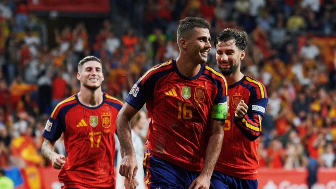 España sostiene su invicto en la Nations League con una victoria trabajada sobre Chequia en Oviedo