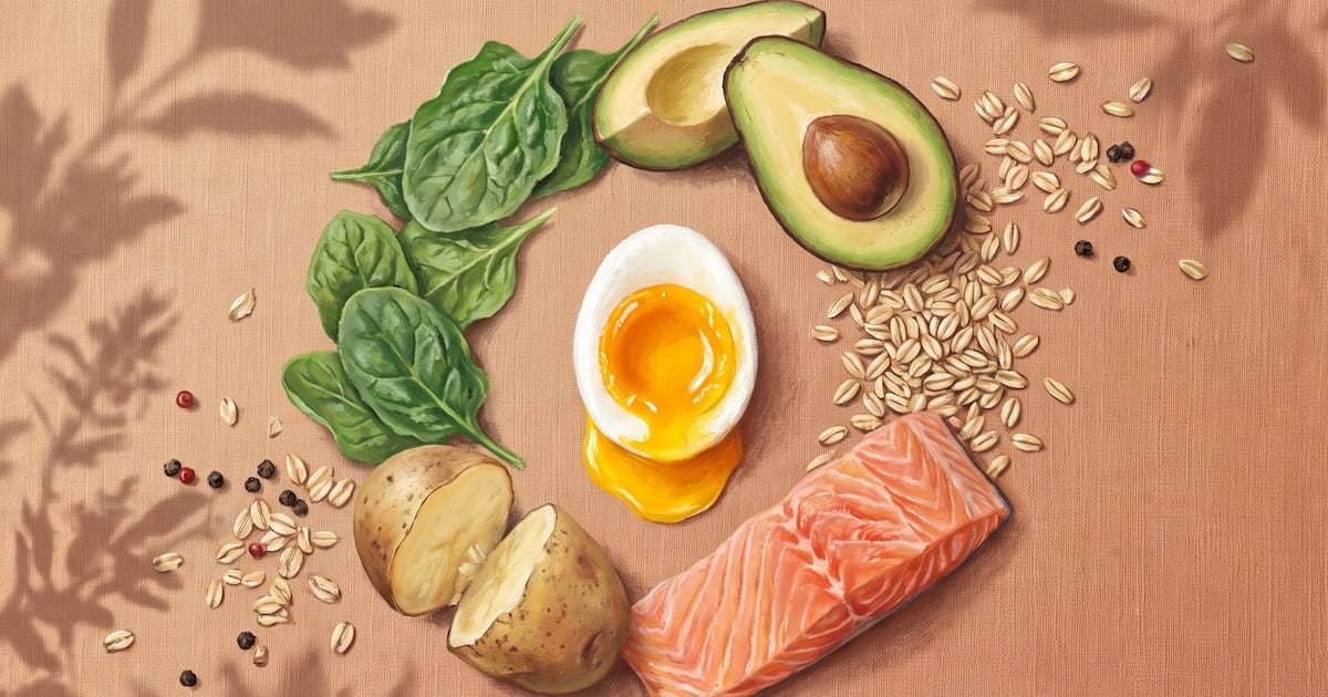 El plato de huevos que ayuda al corazón: quéponer al lado y qué dejar afuera