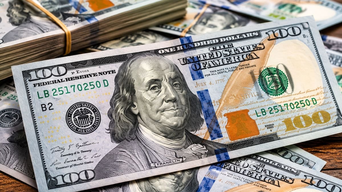 Dólar oficial en el Nación: el cierre del viernes dejó la venta a mil quinientos cuarenta pesos