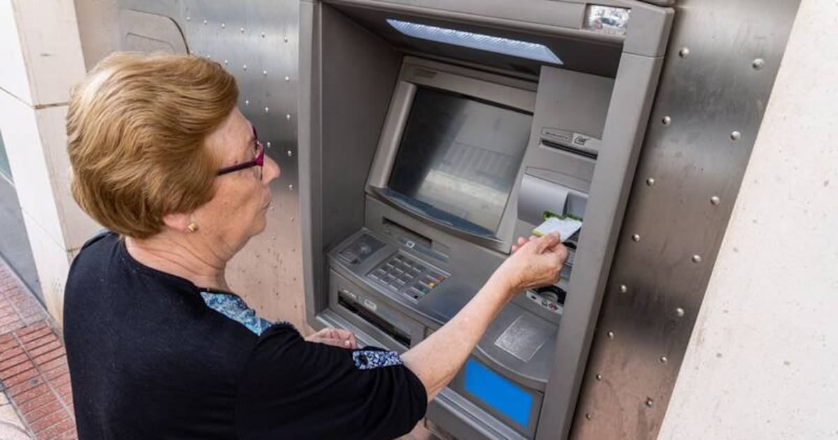 Jubilaciones mínimas de octubre: el haber se ubica en $435.748,51 y el refuerzo lleva el total a $505.748,51