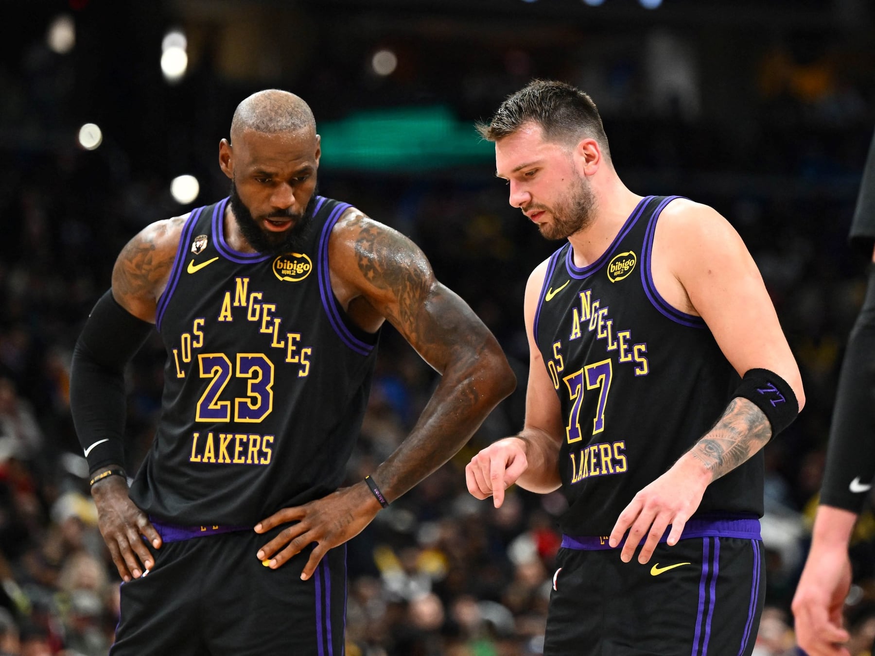 Luka Doncic encendió la pretemporada de los Lakers con 21 puntos en 16 minutos y dejó una advertencia sobre el equipo