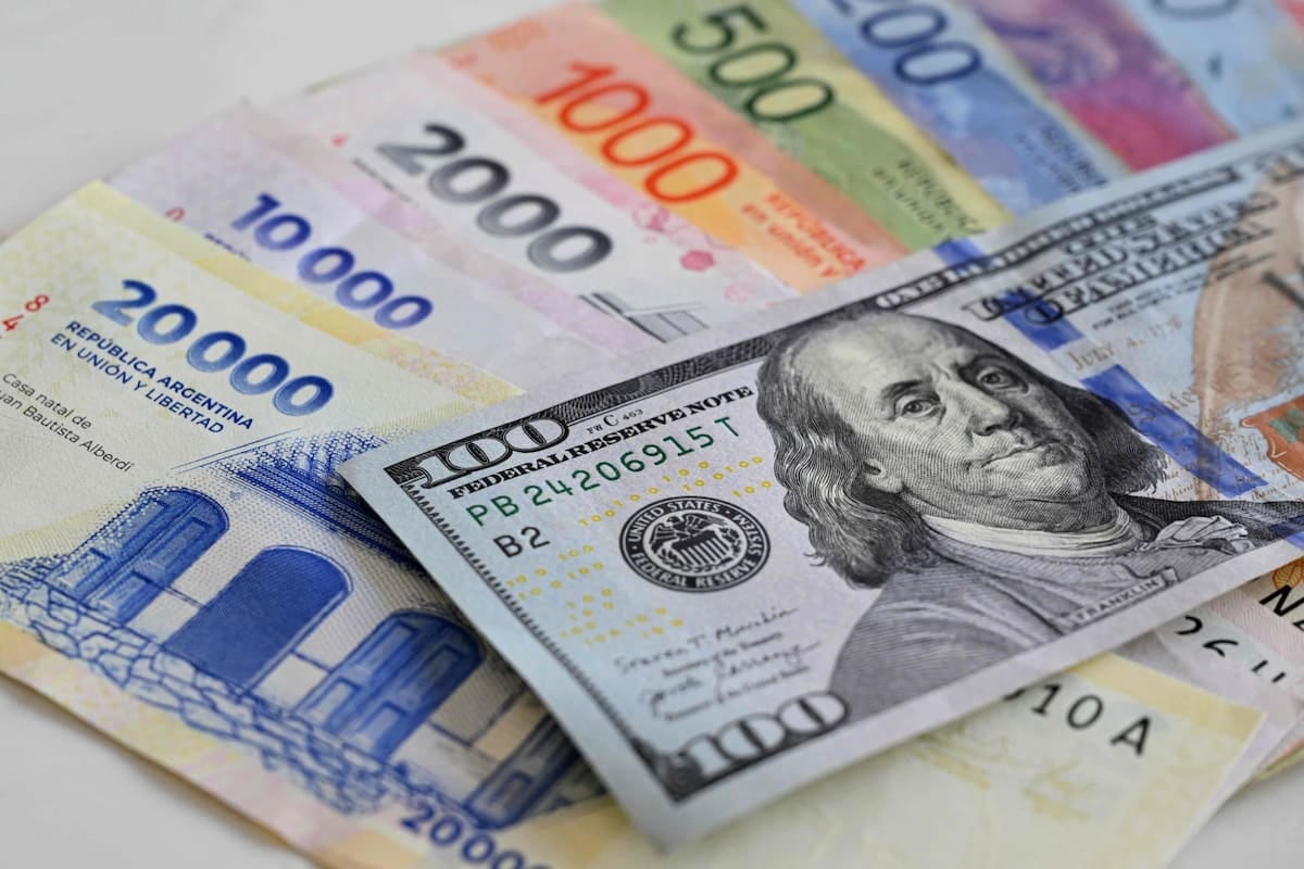 Argentina, segunda más barata de la región: la ropa y los restaurantes no aflojan