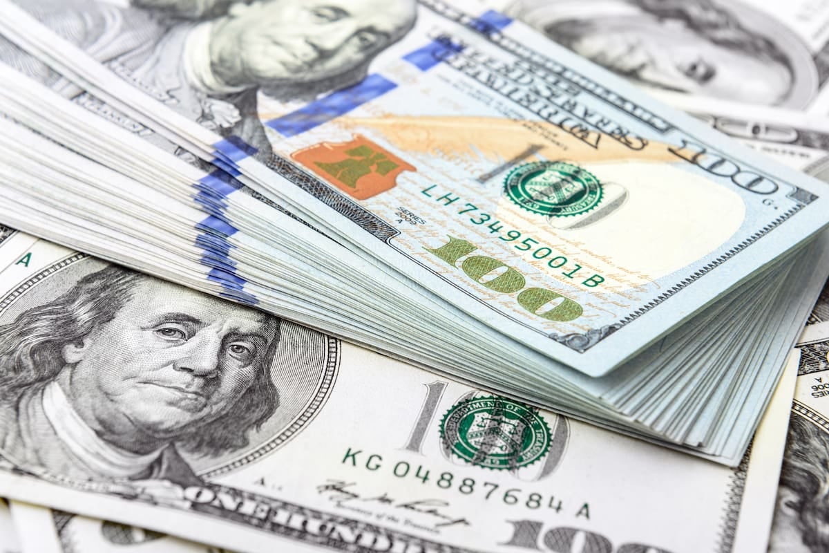 Dólar hoy: el oficial vuelve a cotizar en 1.485 y 1.535 en el Banco Nación tras el feriado