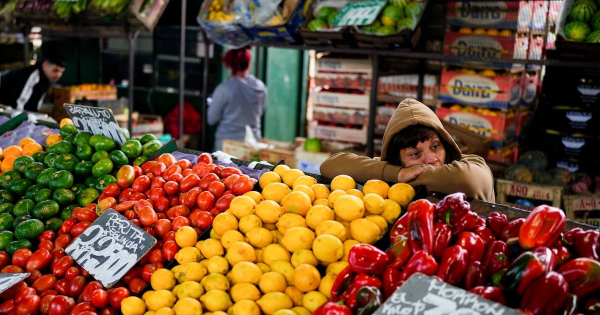 La mesa de septiembre dejó al rojo vivo: el tomate lideró las subas y la lechuga se desinfló