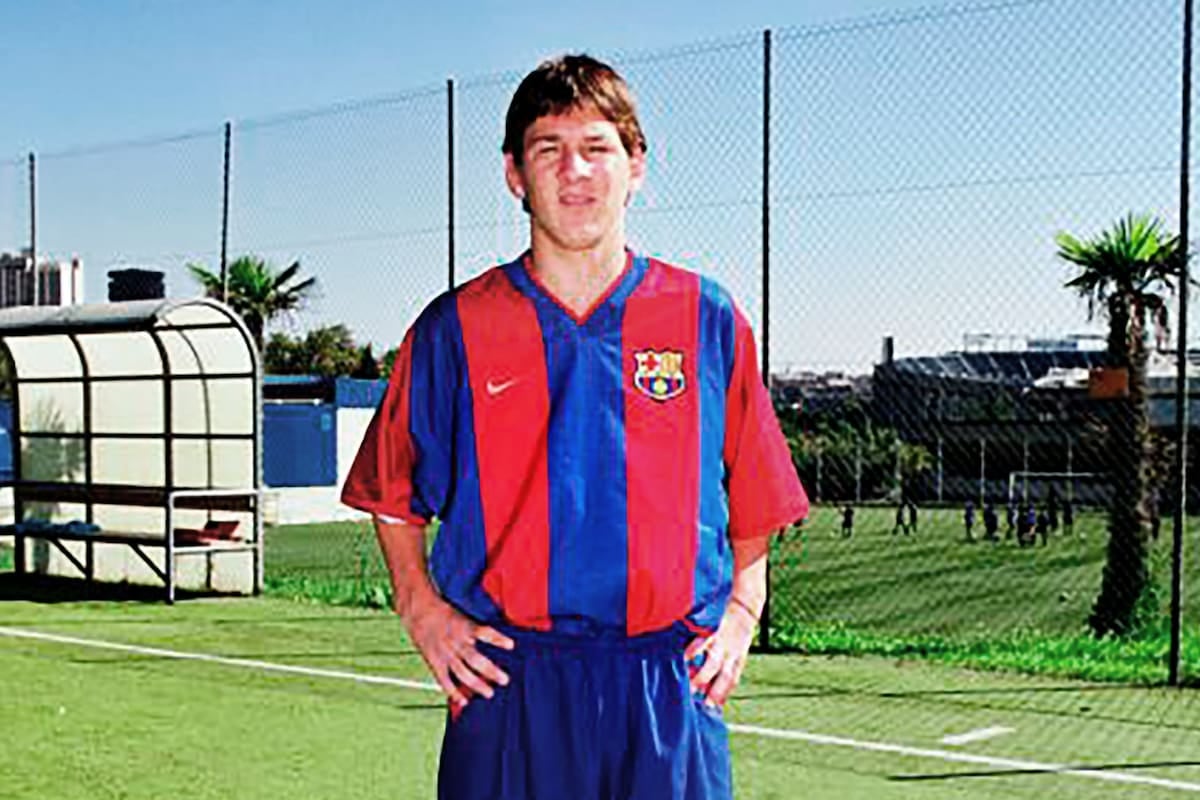 Los informes inéditos que evaluaron a Messi en La Masia: un formador pidió no ficharlo y otro lo comparó con Maradona