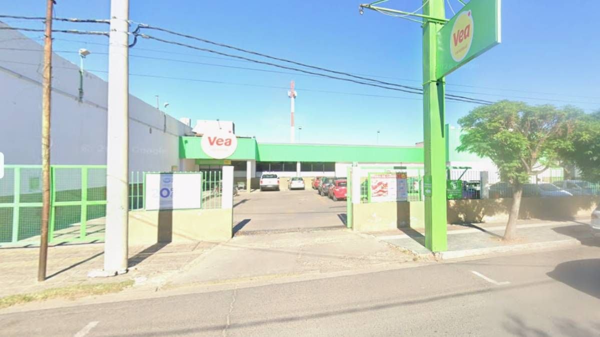 Una bici, un súper y una multa que la Justicia dejó firme: lo que el caso de Neuquén enseña sobre quién responde cuando te roban en la playa de estacionamiento