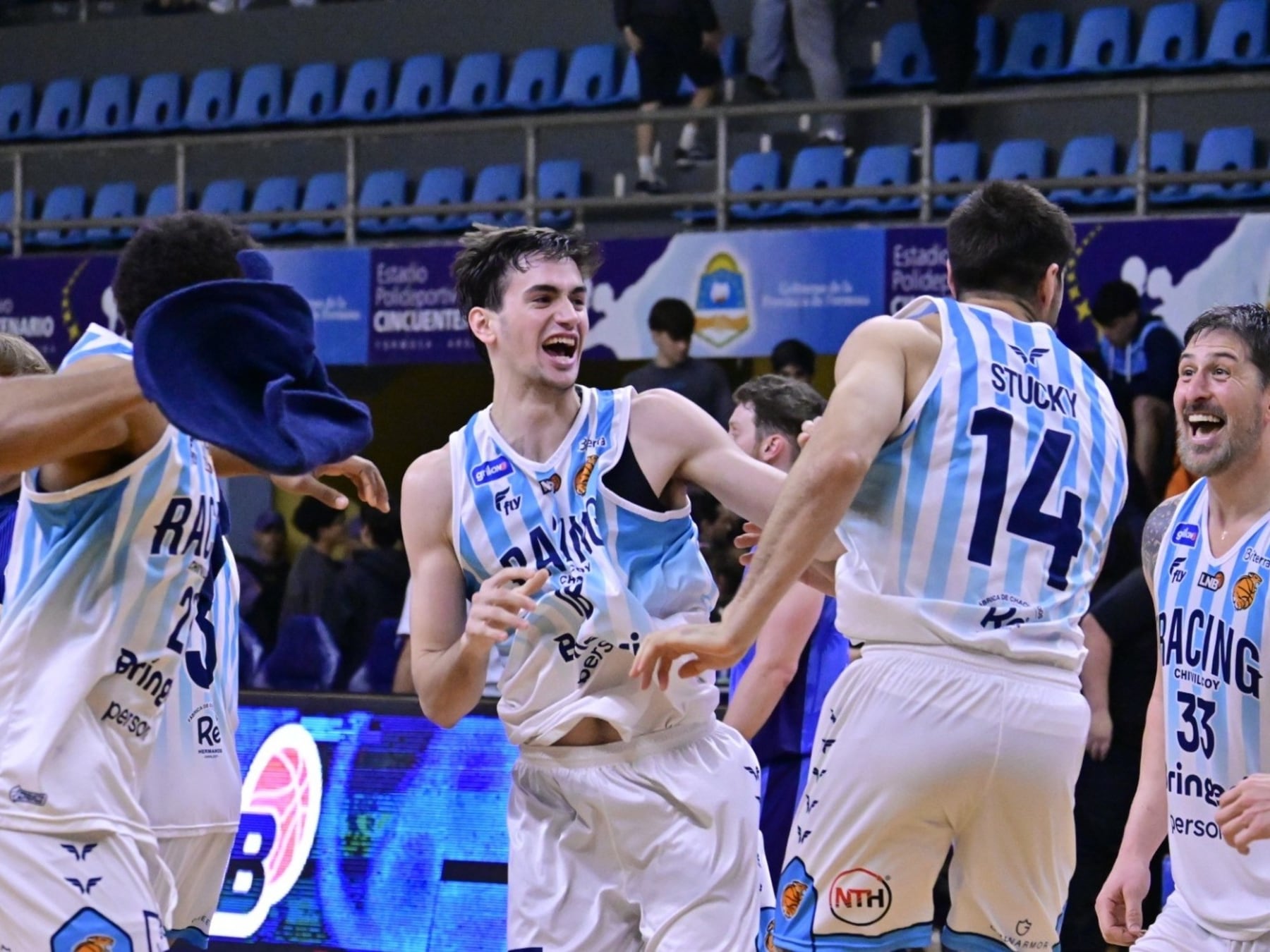 Racing de Chivilcoy escribió en Formosa una remontada de manual y se trajo un triunfo en el tiempo extra