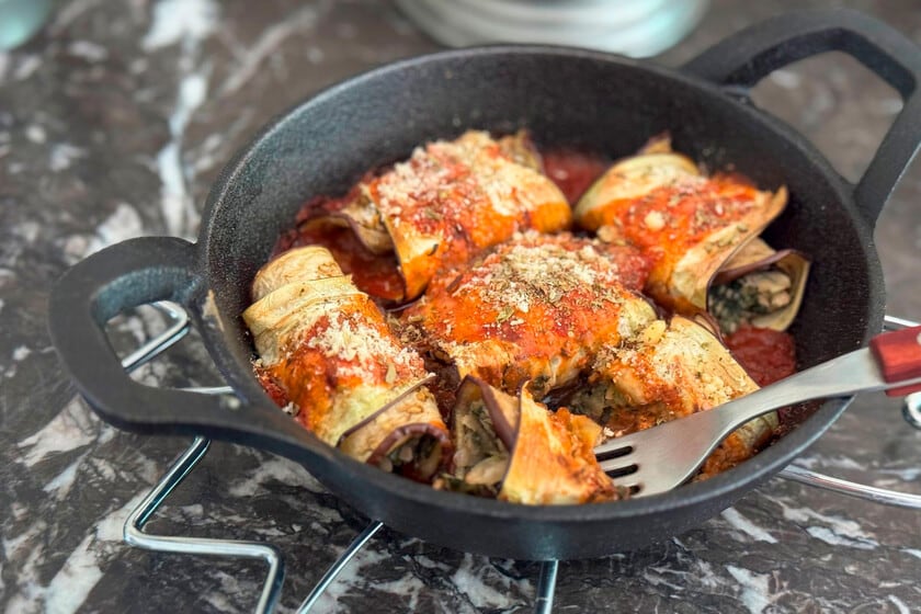 Rollitos de berenjena al horno: una opción liviana con relleno vegetal y lista en media hora