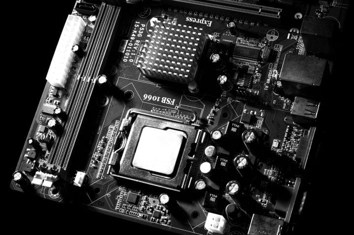 Placas con
otraje anime paraizar el PC